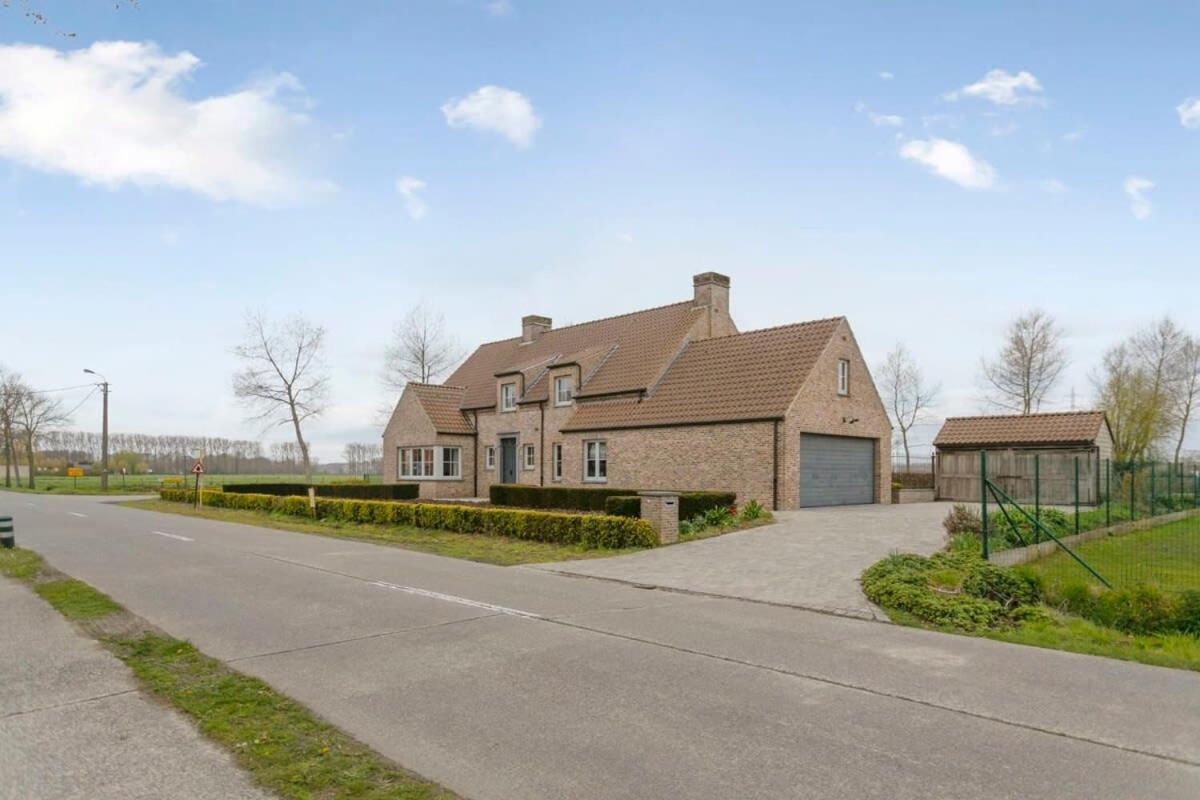 Willa Huswell - Family House With A Beautiful View In Damme Brugia Zewnętrze zdjęcie