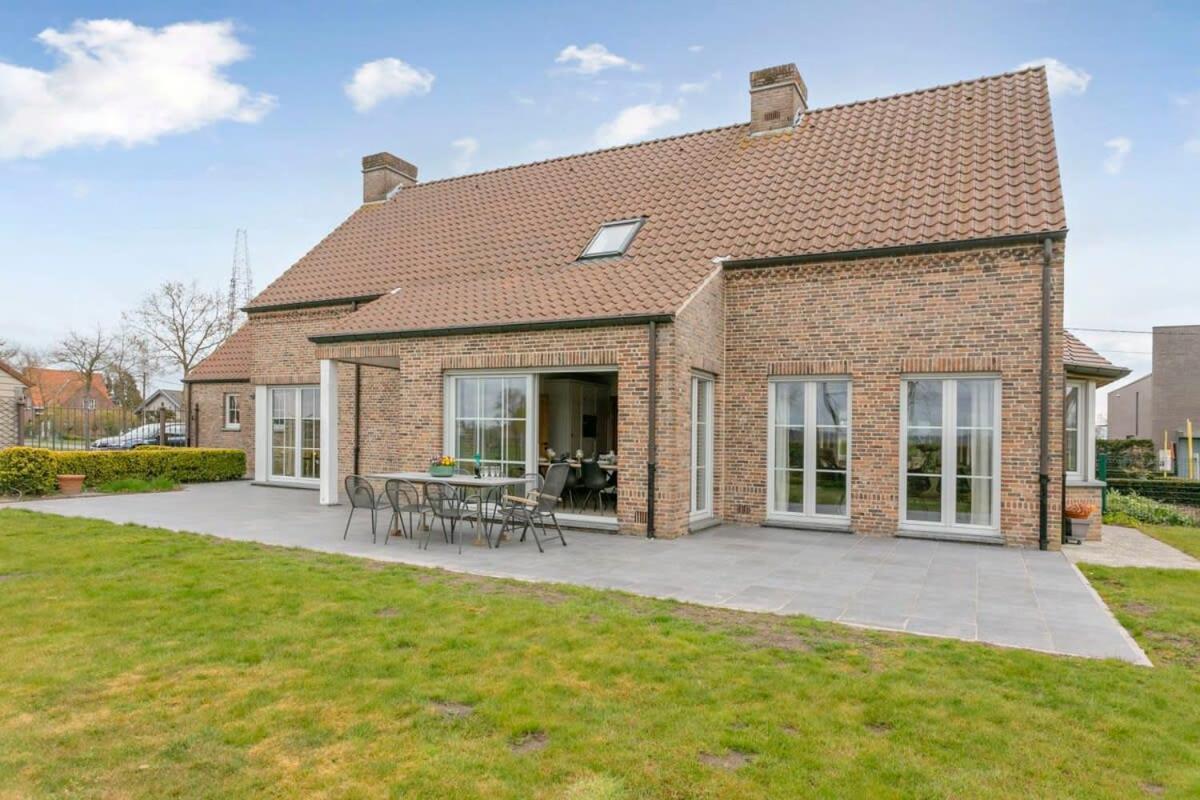 Willa Huswell - Family House With A Beautiful View In Damme Brugia Zewnętrze zdjęcie